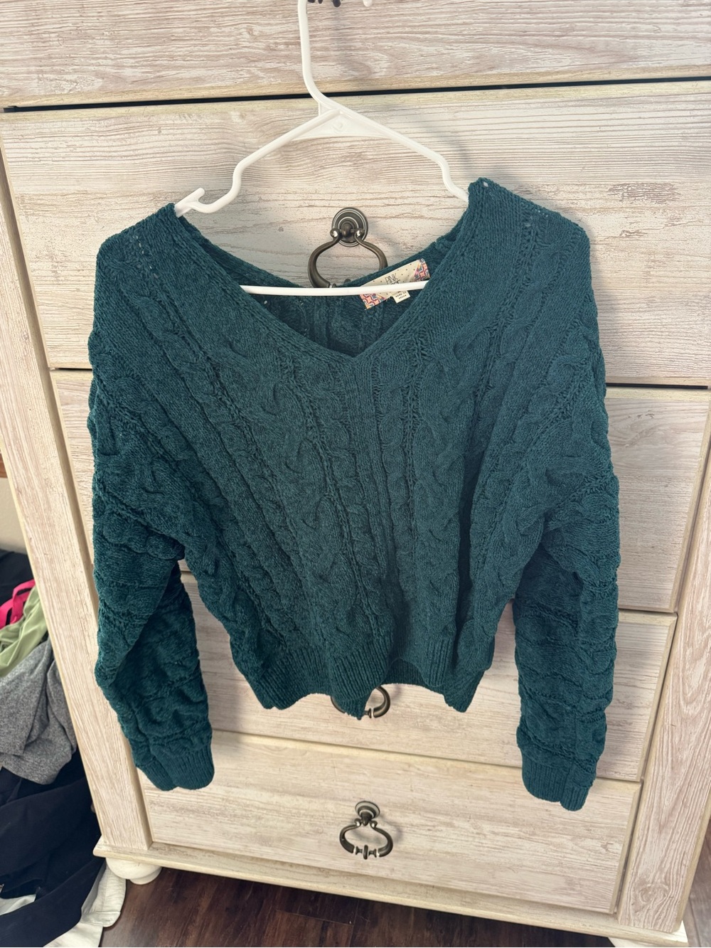 Pink Rose Women's Cable Knit V-Neck Sweater - Teal Green